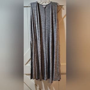 LuLaRoe Joy sleeveless vest